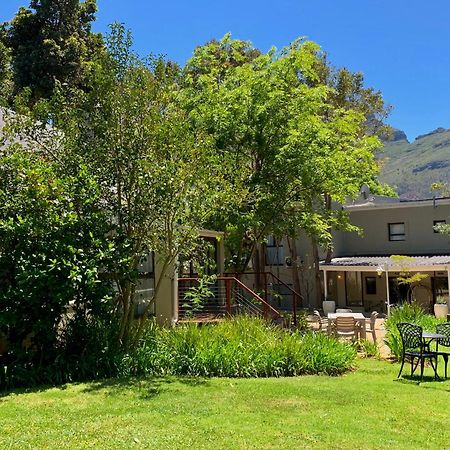 Alluvia Boutique Winery & Luxury Accommodation Стеленбош Стая снимка The garden of the Cape of Good Hope Centre