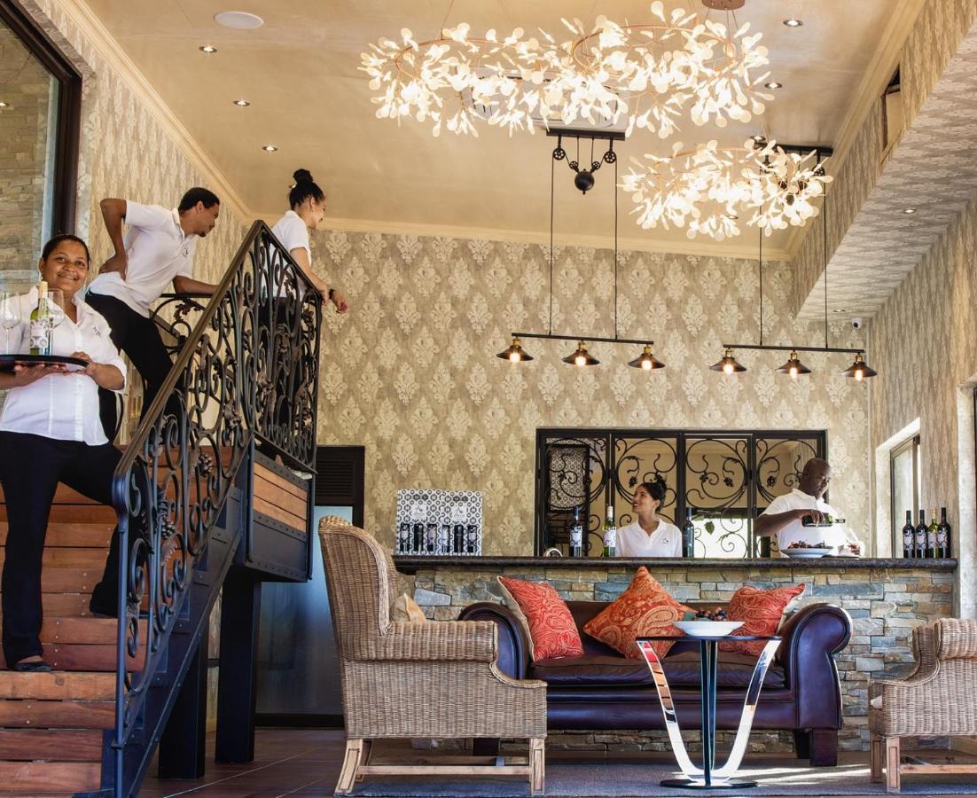 Alluvia Boutique Winery & Luxury Accommodation Стеленбош Екстериор снимка The Coffee Shop